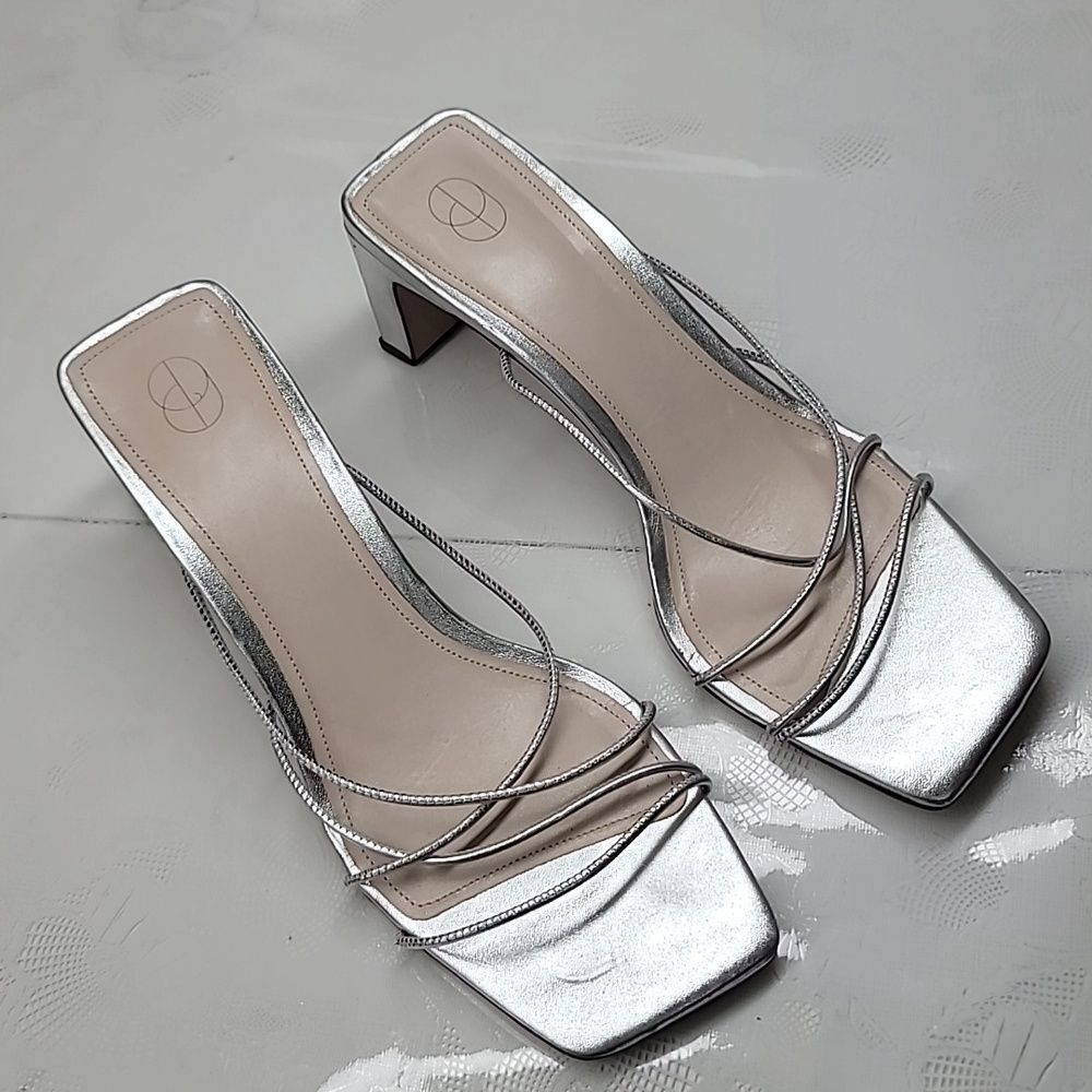 Porte & Paire Silver Strappy Leather Mules Size 39